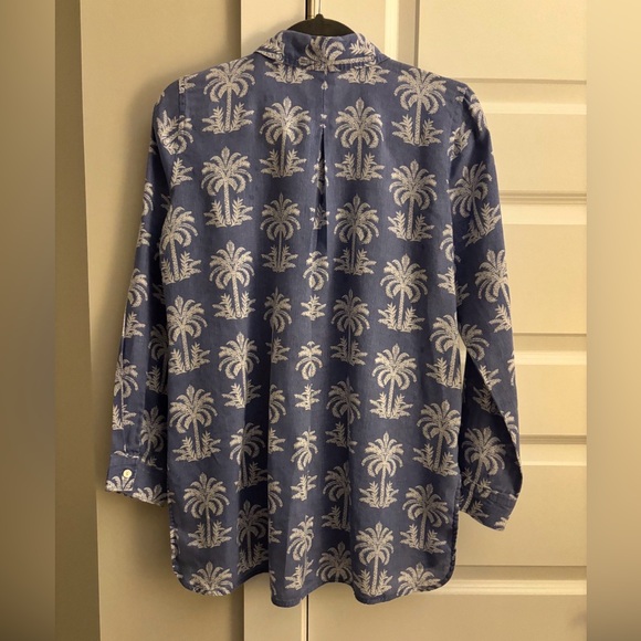 Spartina 449 Blue and White Palm Print Women's Linen Button Front Shirt - Picture 3 of 3